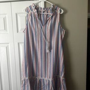 Crown and ivy size large cotton dress perfect for the Fourth of July